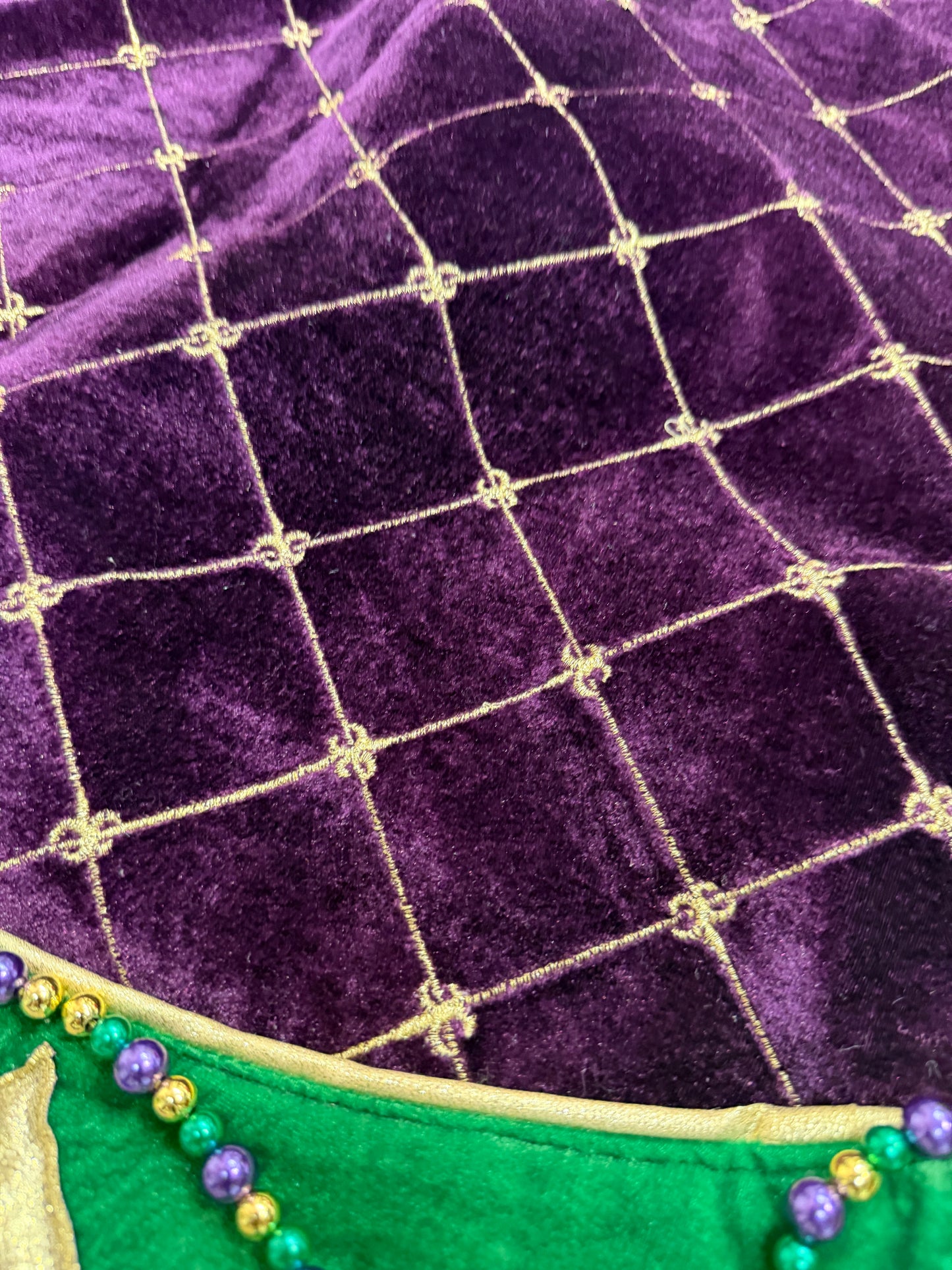 Pre-Order 2026- MARDI GRAS FLEUR DE LIS OVERLAY-64"