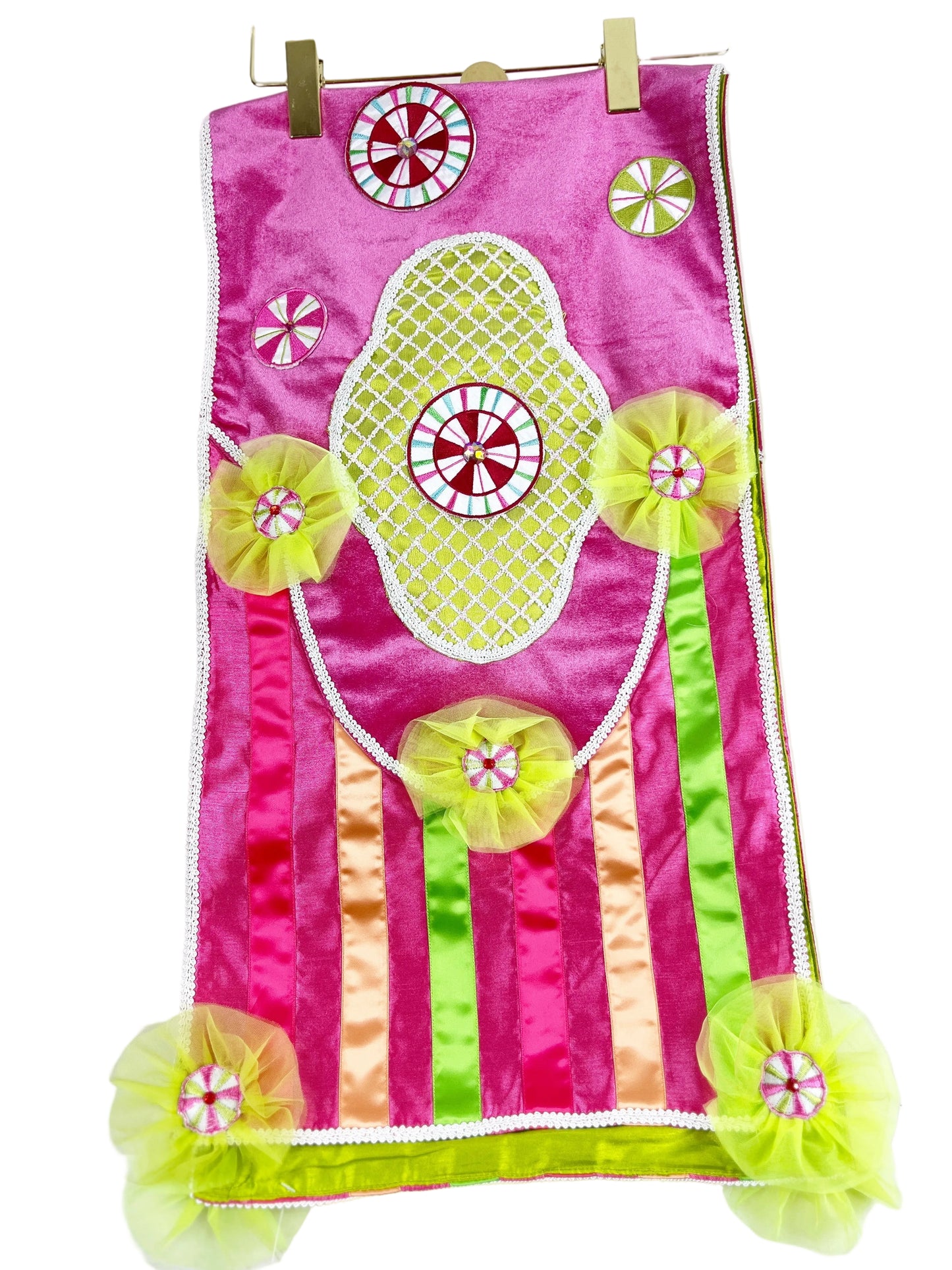 A Sweet Candy Velvet Table Runner