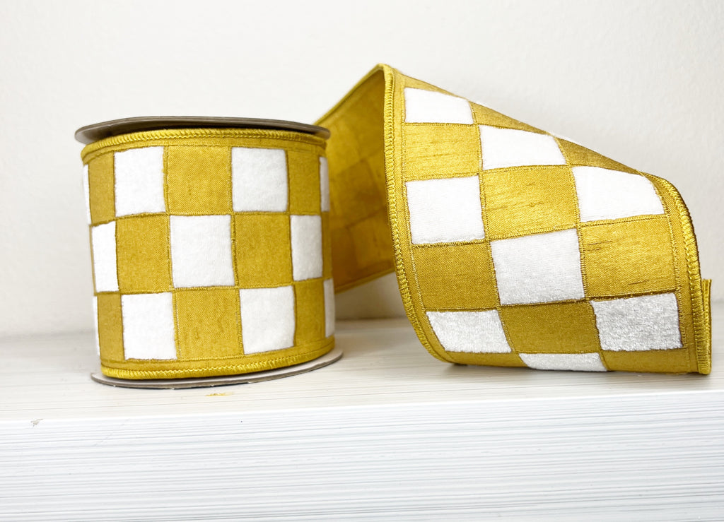 Gold/White Check 4" Wired Ribbon- (25/10-11)