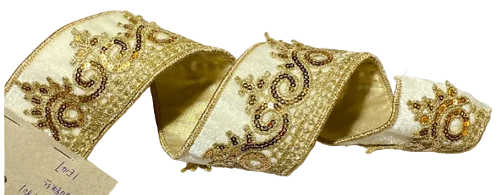 Pre-Order 2026- Crown Velvet 2.5' Wired Ribbon